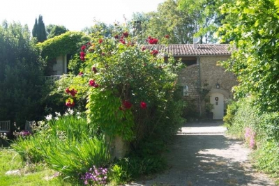 Chambre d'hôte 'Le Clos De l'Ambre' à Divajeu