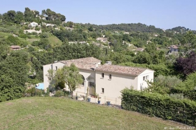 'Le mas des amandiers' en Alpes Maritimes