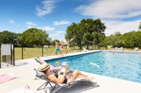4 étoiles Ecolabel Européen et Camping Qualité 'Domaine de l'oiselière' à Chauché