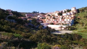 Appartement meuble 2 étoiles décerné par Les Gites de France. 'La nicrom' à Cerbere