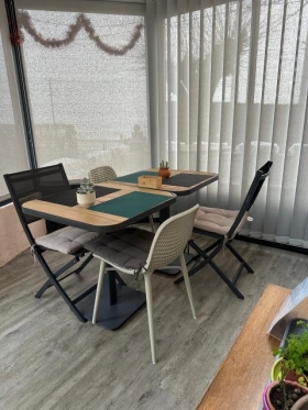 Chambre d'hôtes  et table d'hôtes 'Les jardins de caribole' à Fourneaux