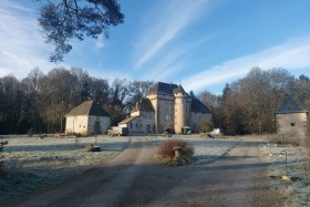 'Les chambres d’hôtes du château de la chassagne ' à Saint hilaire le château
