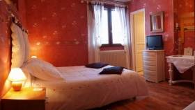 Chambre d'hôte 'La coustille' à Saint-léger-les-mélèzes