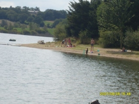 Camping 'Camping de la presqu'ile **(LAC DE PARELOUP)' à Salles-curan