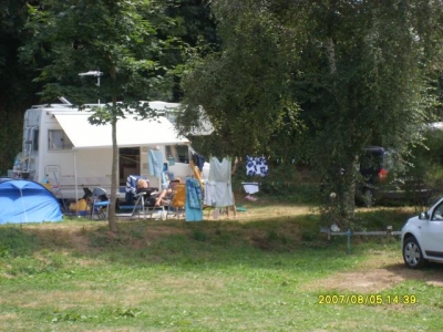 Camping 'Camping de la presqu'ile **(LAC DE PARELOUP)' à Aveyron